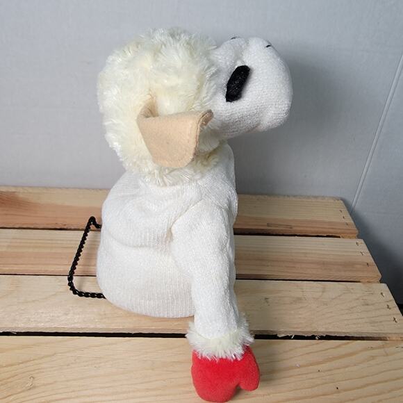 VINTAGE Lamb Chop Hand Puppet by Aurora (2002) - Picture 2 of 8